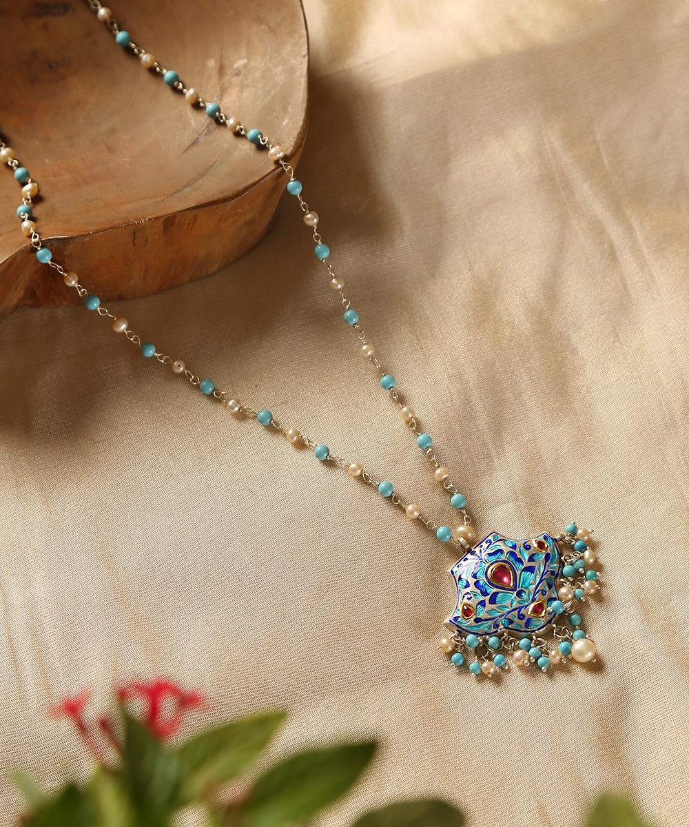 Suveer_Handcrafted_Pure_Silver_Black_Meenakari_Pendant_With_Chain_WeaverStory_01