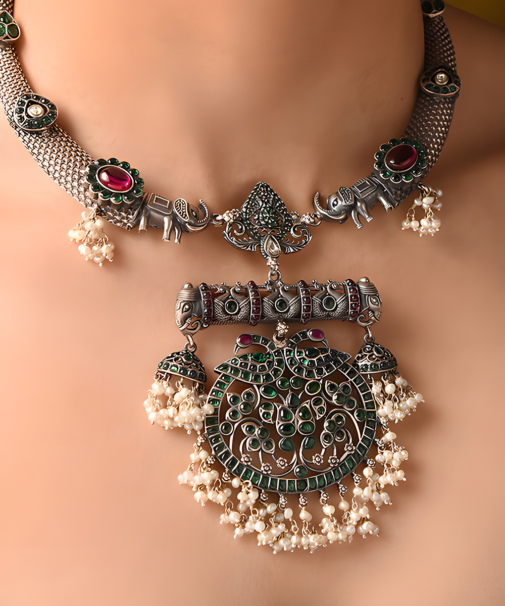 Aditi_Handcrafted_Red_And_Green_Tribal_Pure_Silver_Necklace_With_Pearls_WeaverStory_02