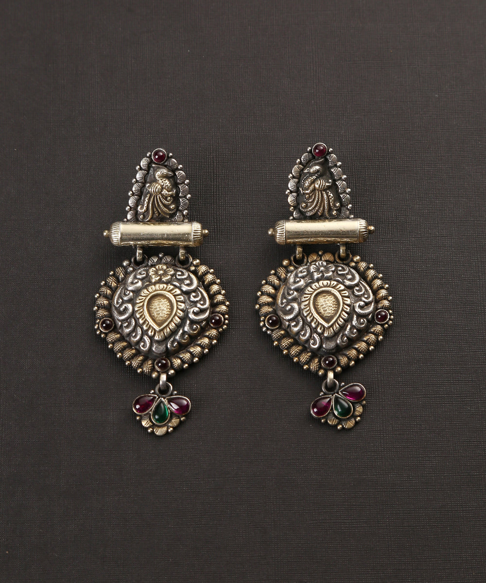 Safanah_Handcrafted_Multicolor_Dual_Tone_Tribal_Oxidised_Pure_Silver_Earrings_WeaverStory_02