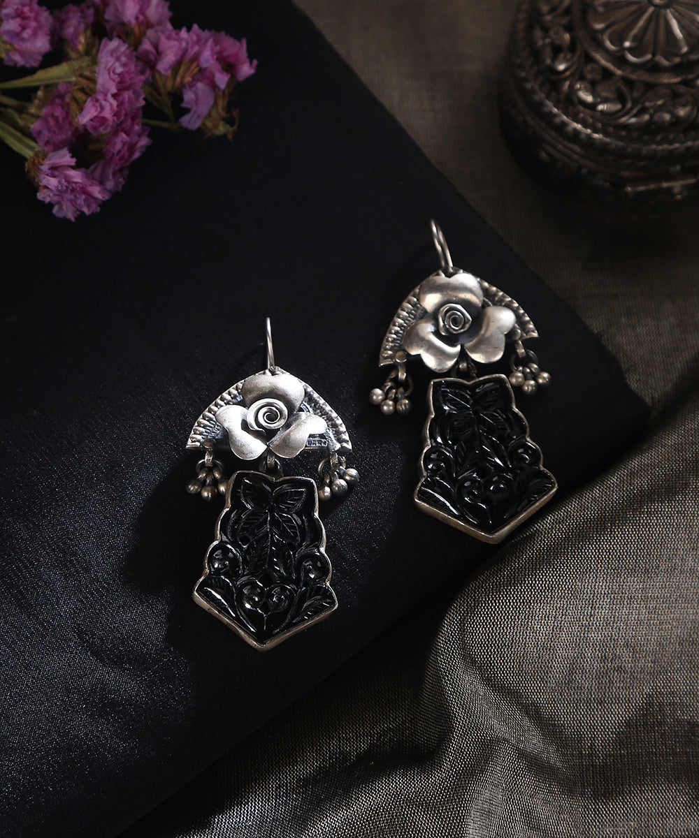 Layanah_Handcrafted_Big_Temple_Oxidised_Pure_Silver_Earrings_WeaverStory_01
