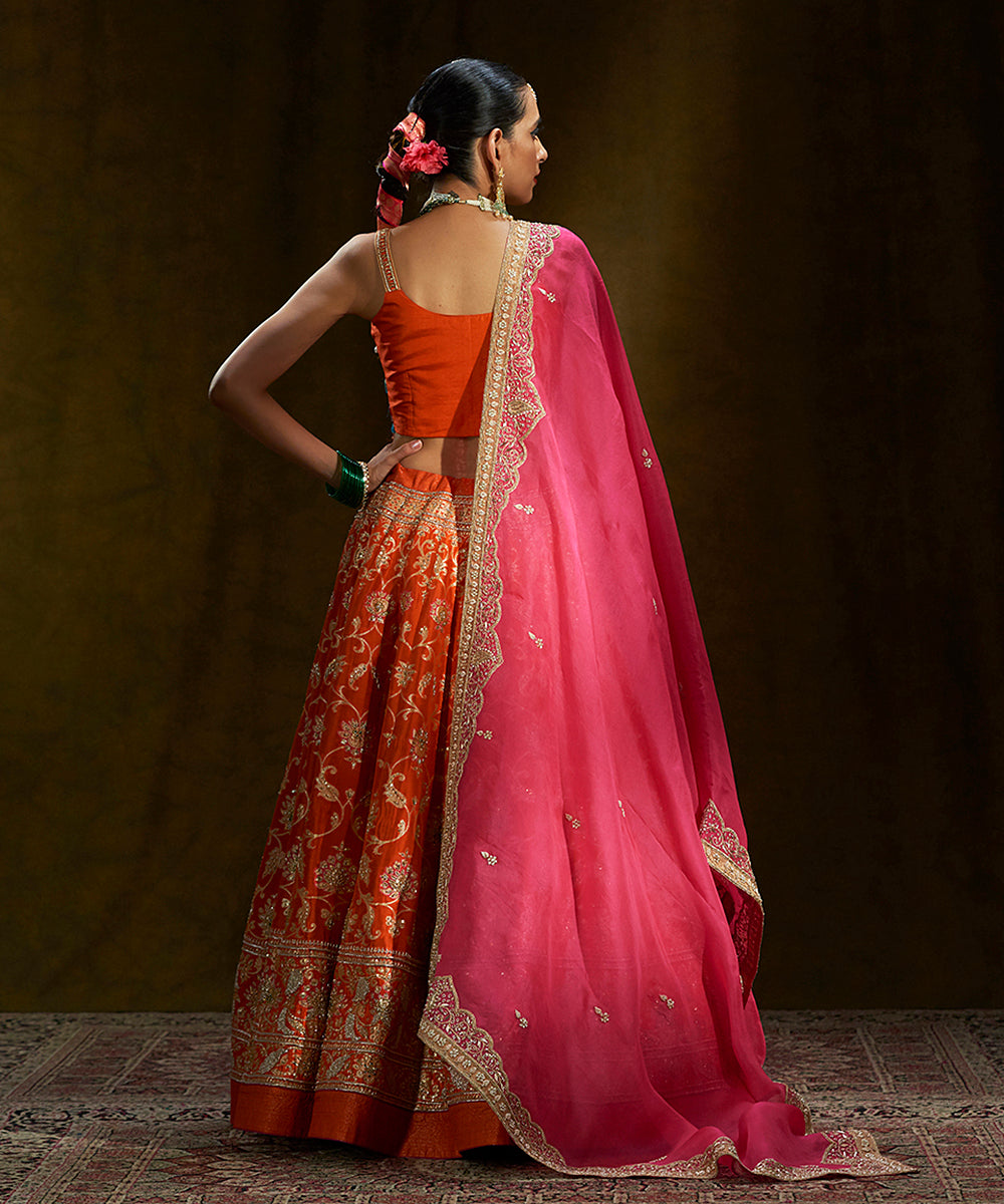 Orange Lehenga Dupatta – Pink Blouse - Mehndi Occasion | Orange lehenga,  Bridal lehenga red, Bridal lehenga images