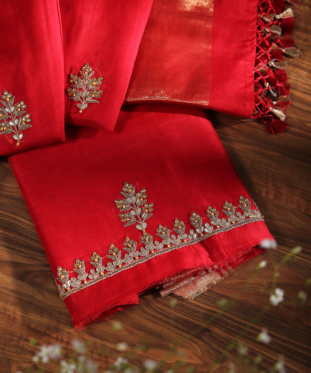 Handloom_Red_Unstitched_Kurta_Fabric_With_Dupatta_With_Embroidery_Of_Gota_Patti_And_Zardozi_WeaverStory_01