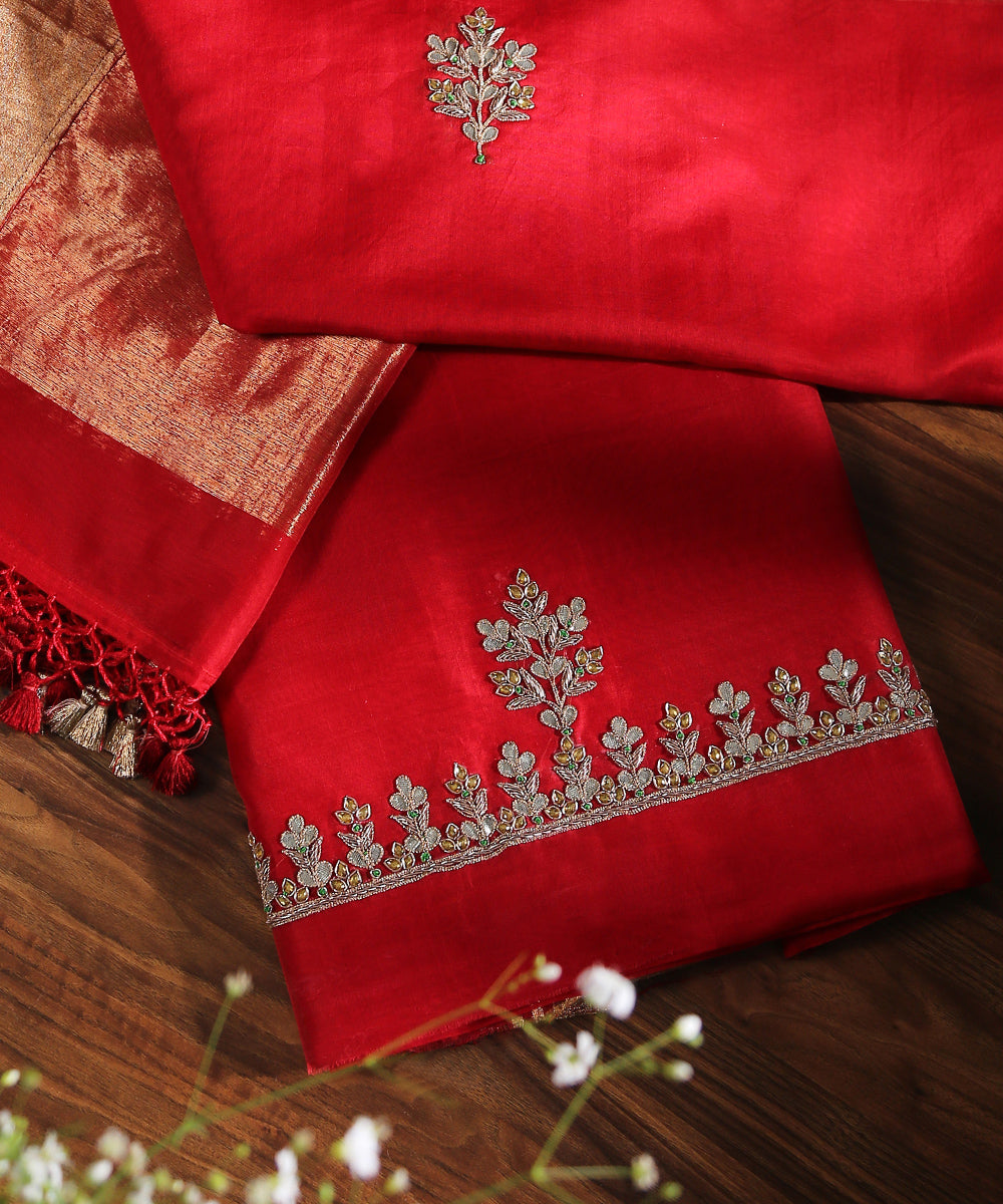 Red_Handloom_Unstitched_Unstitched_Kurta_Fabric_With_Dupatta_With_Embroidery_Of_Gota_Patti_And_Zardozi_WeaverStory_01