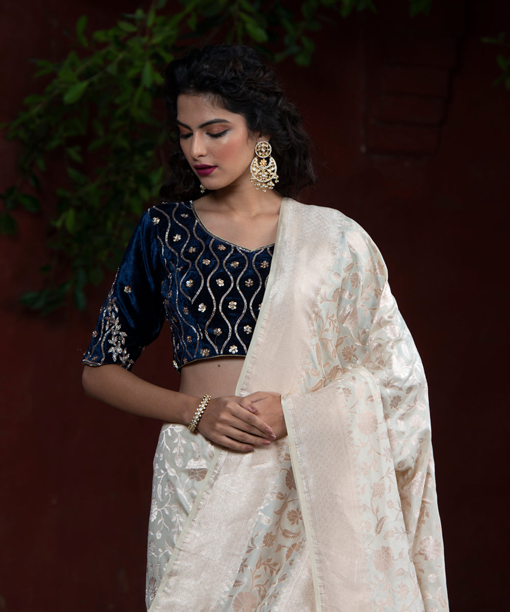 Full sequence White Saree with Blue Blouse - manmohitfashion.com – ManMohit  Fashion