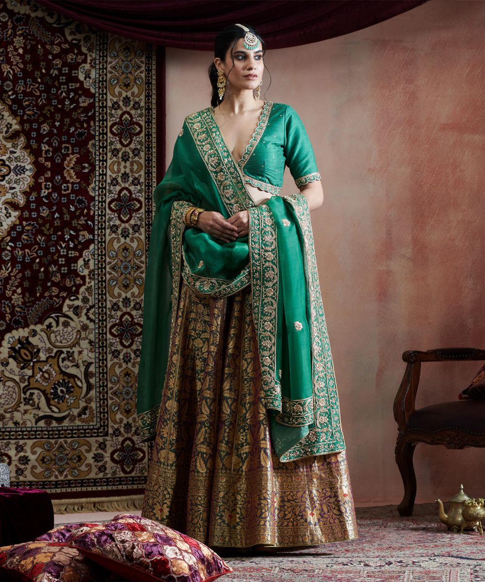Green Dual Tone Handloom Pure Katan Silk Banarasi Bagheecha Lehenga With Blouse And Organza Dupatta