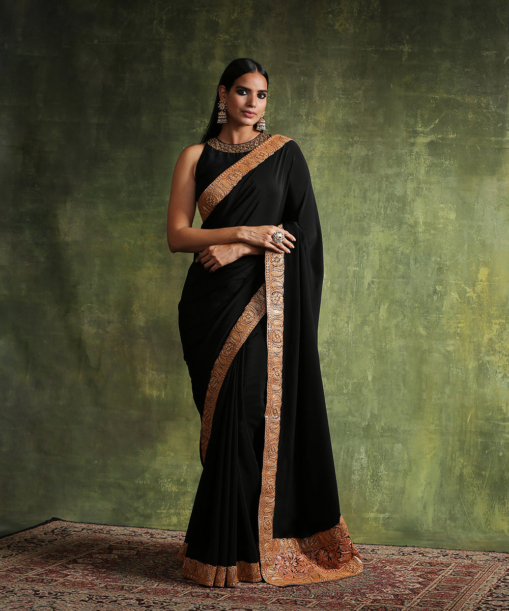 Black_Crepe_Handloom_Saree_With_Kashmiri_Tilla_Embroidery_Work_WeaverStory_02