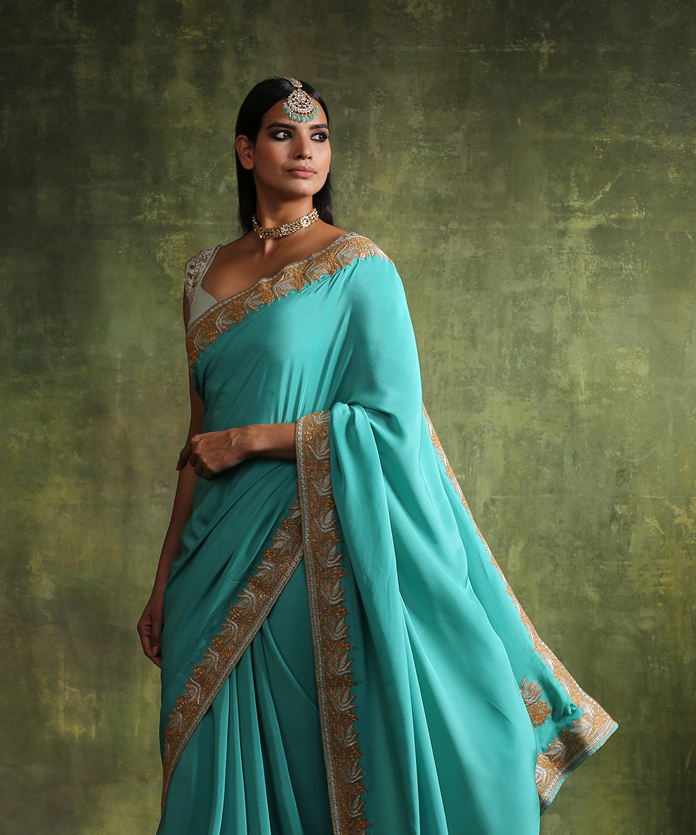 Turquoise_Handloom_Crepe_Saree_With_Kashmiri_Tilla_Embroidery_WeaverStory_01