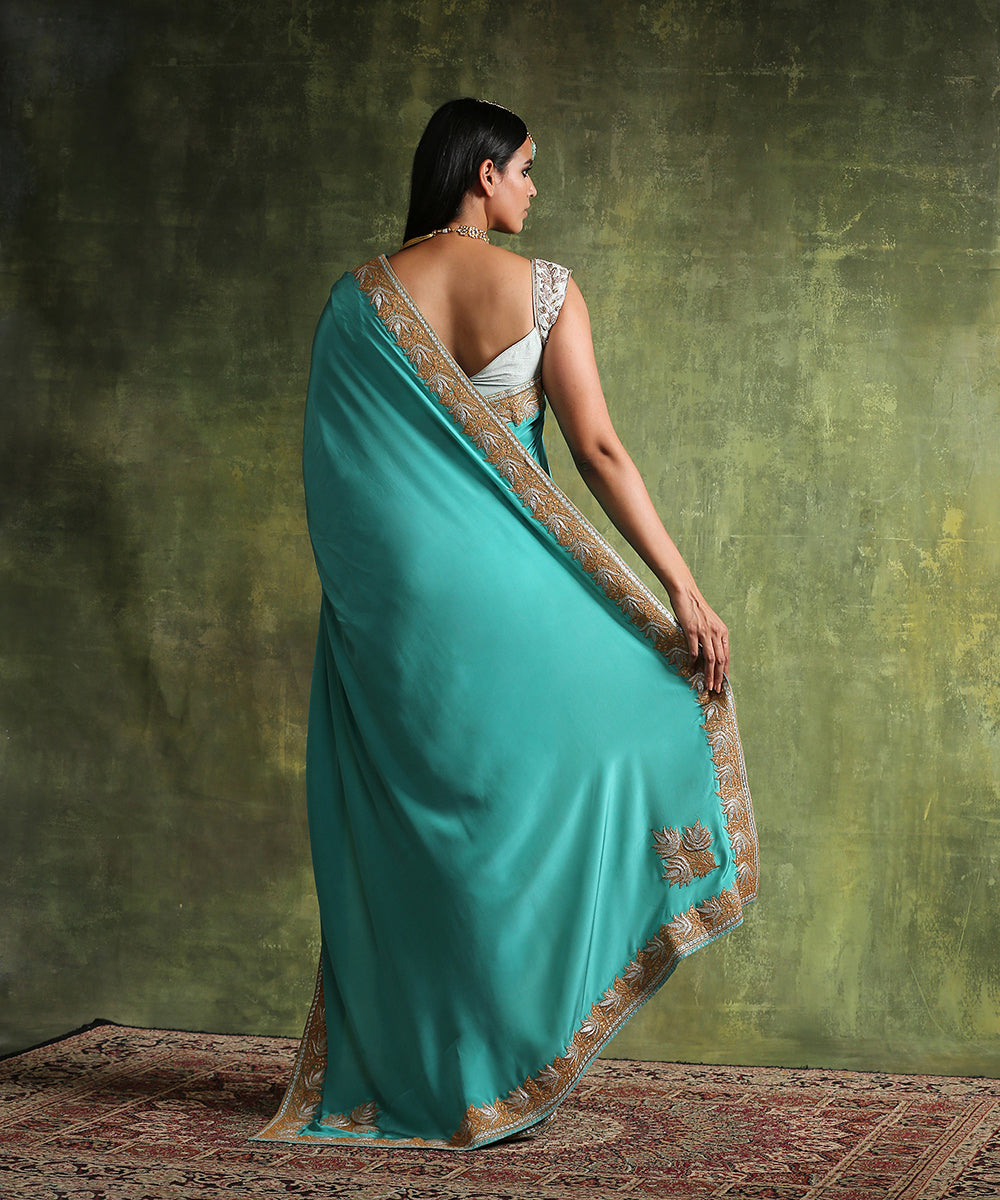 Turquoise_Handloom_Crepe_Saree_With_Kashmiri_Tilla_Embroidery_WeaverStory_03