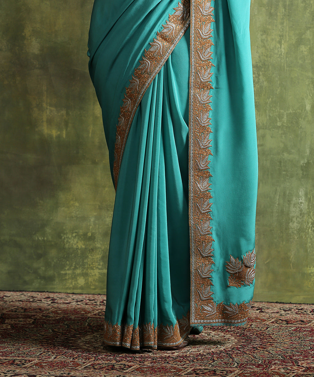 Turquoise_Handloom_Crepe_Saree_With_Kashmiri_Tilla_Embroidery_WeaverStory_04
