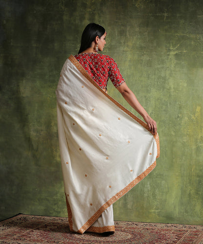 Handloom_Cream_Moonga_Silk_Saree_Kashmiri_Tilla_Embroidery_WeaverStory_03