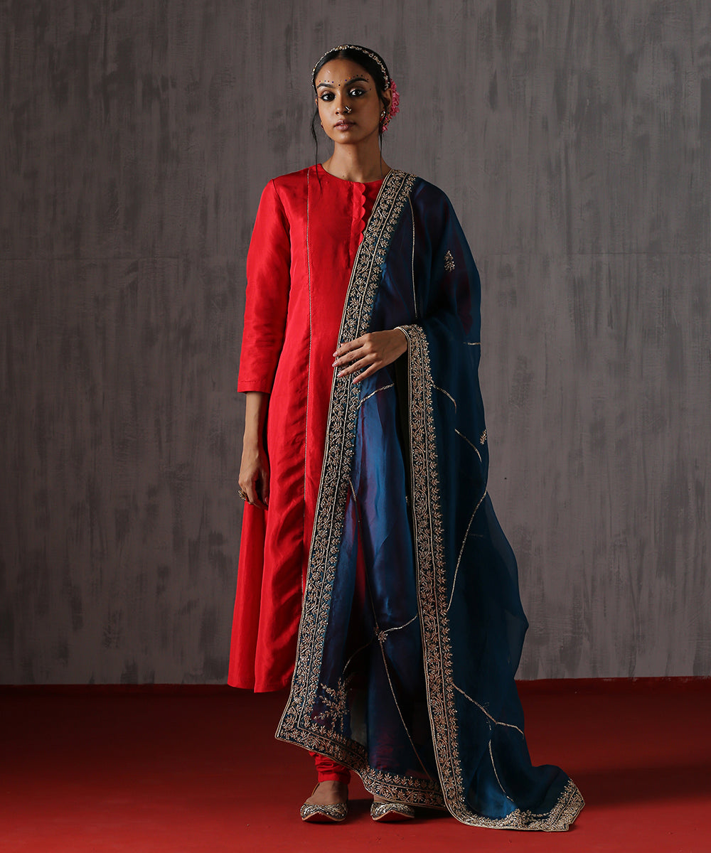 Hand_Embroidered_Peacock_Blue_Organza_Dupatta_With_Barfi_Design_WeaverStory_02