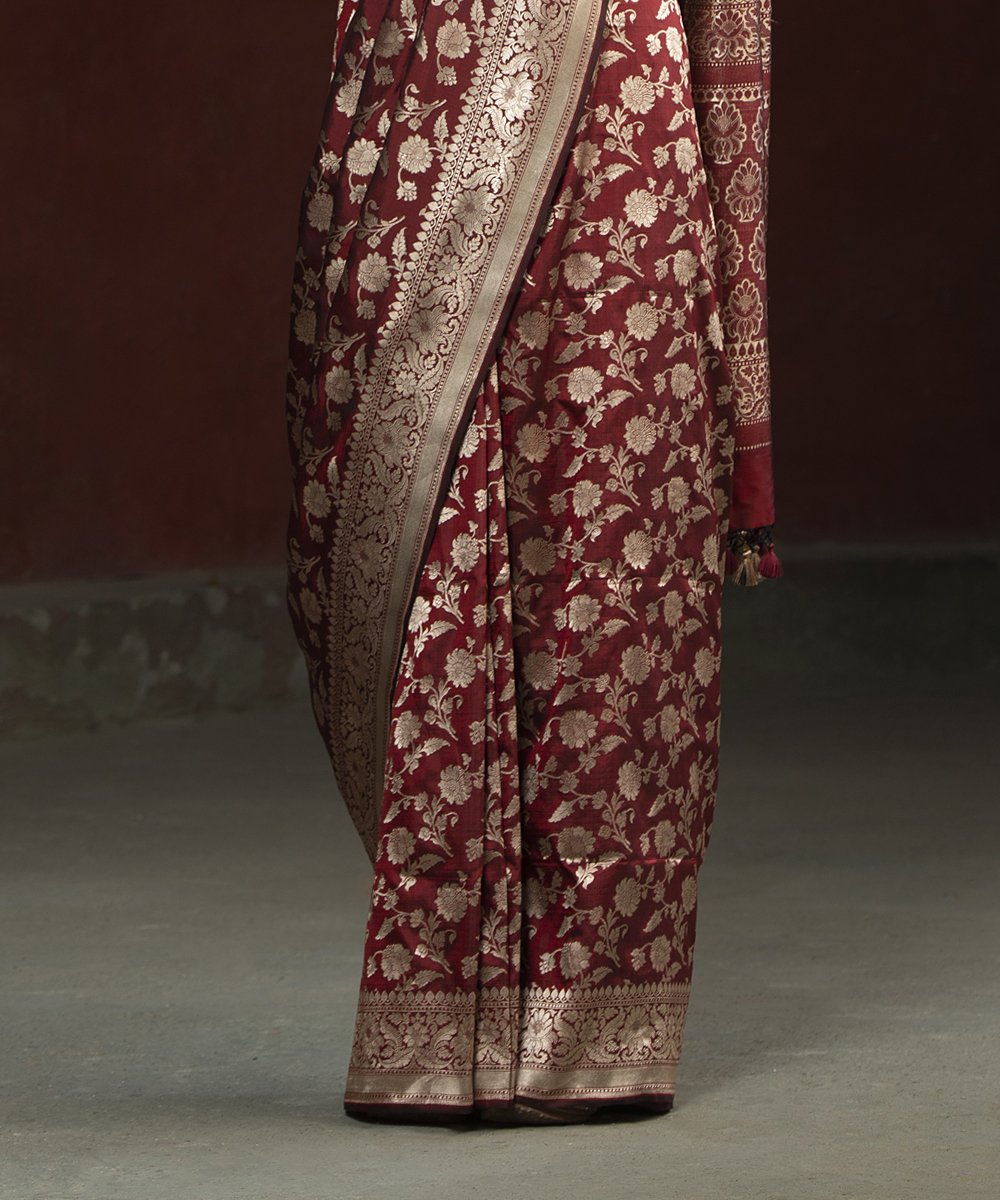 Maroon_Handloom_Katan_Silk_Cutwork_Banarasi_Saree_with_Jangla_Design_WeaverStory_04