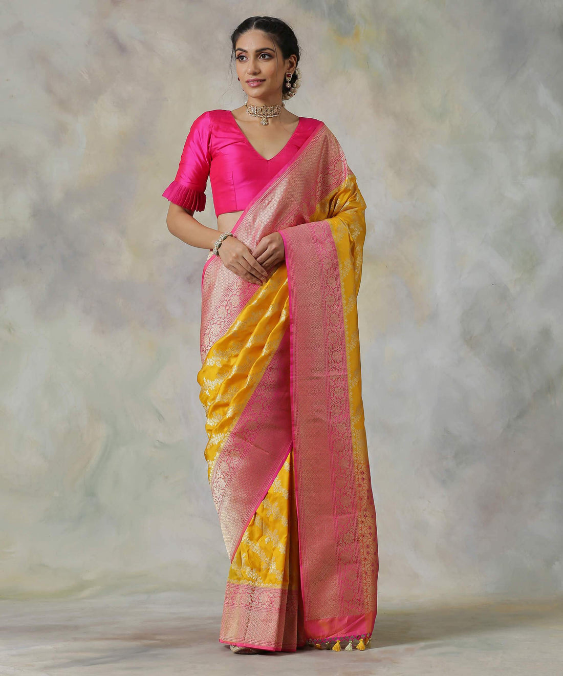 Mustard_Handloom_Banarasi_Katan_Silk_Saree_with_Floral_Jaal_and_Pink_Border_WeaverStory_02