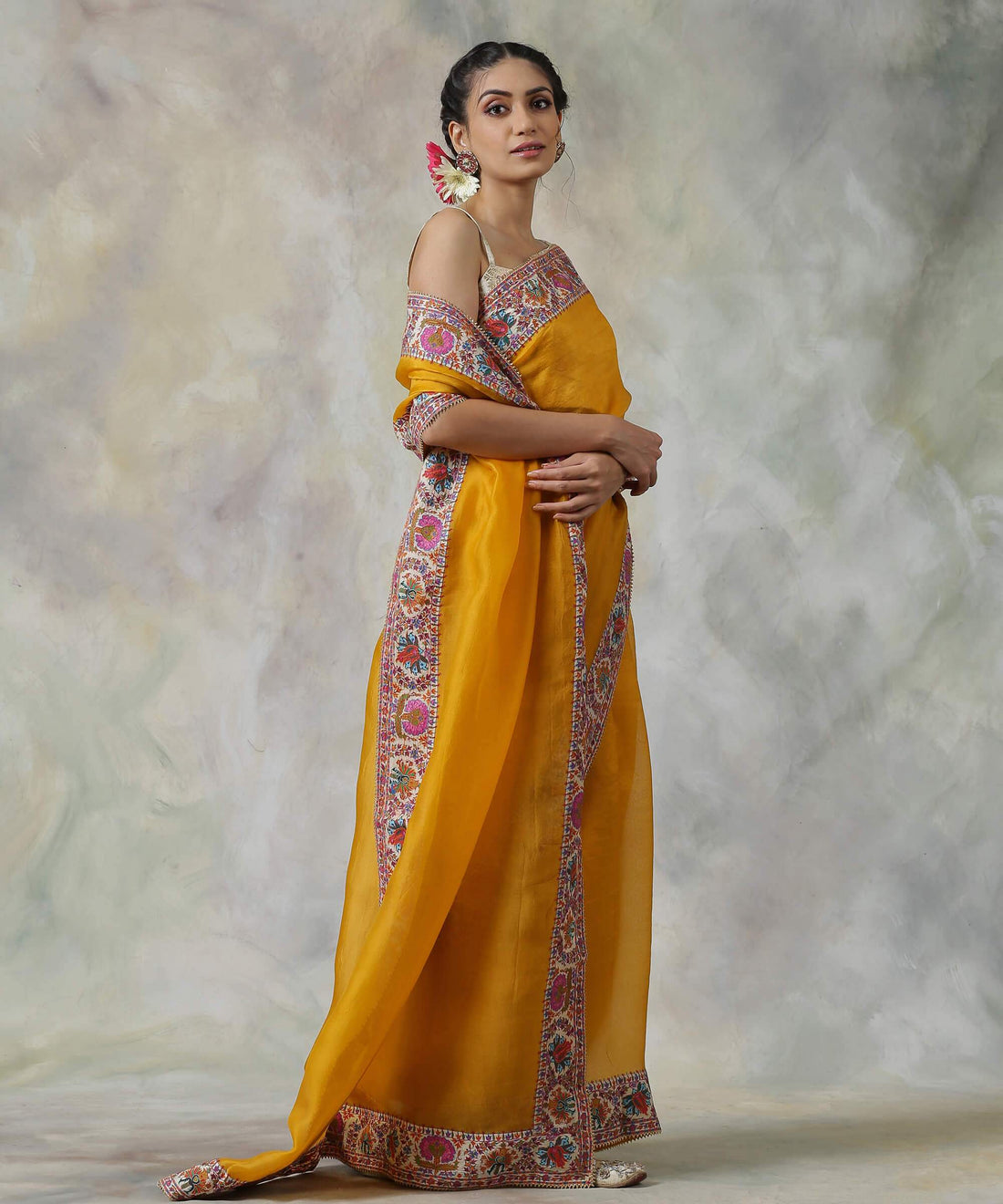 Mustard_Handloom_Organza_Saree_with_Hand_Appliqued_Sozni_Needle_Work_Border_WeaverStory_01