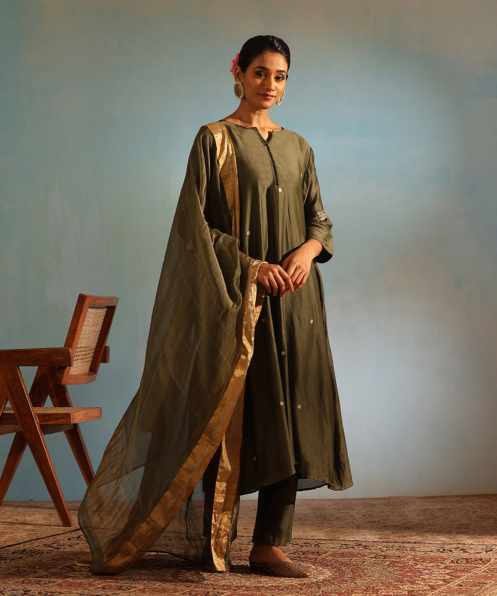 Handloom_Olive_Green_Chanderi_Silk_Kurta_With_Pants_And_Dupatta_WeaverStory_02