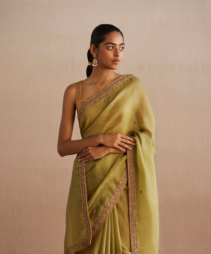 Handloom_Charteuse_Green_Organza_Saree_With_Embroidered_Zardozi_Floral_Border_WeaverStory_02
