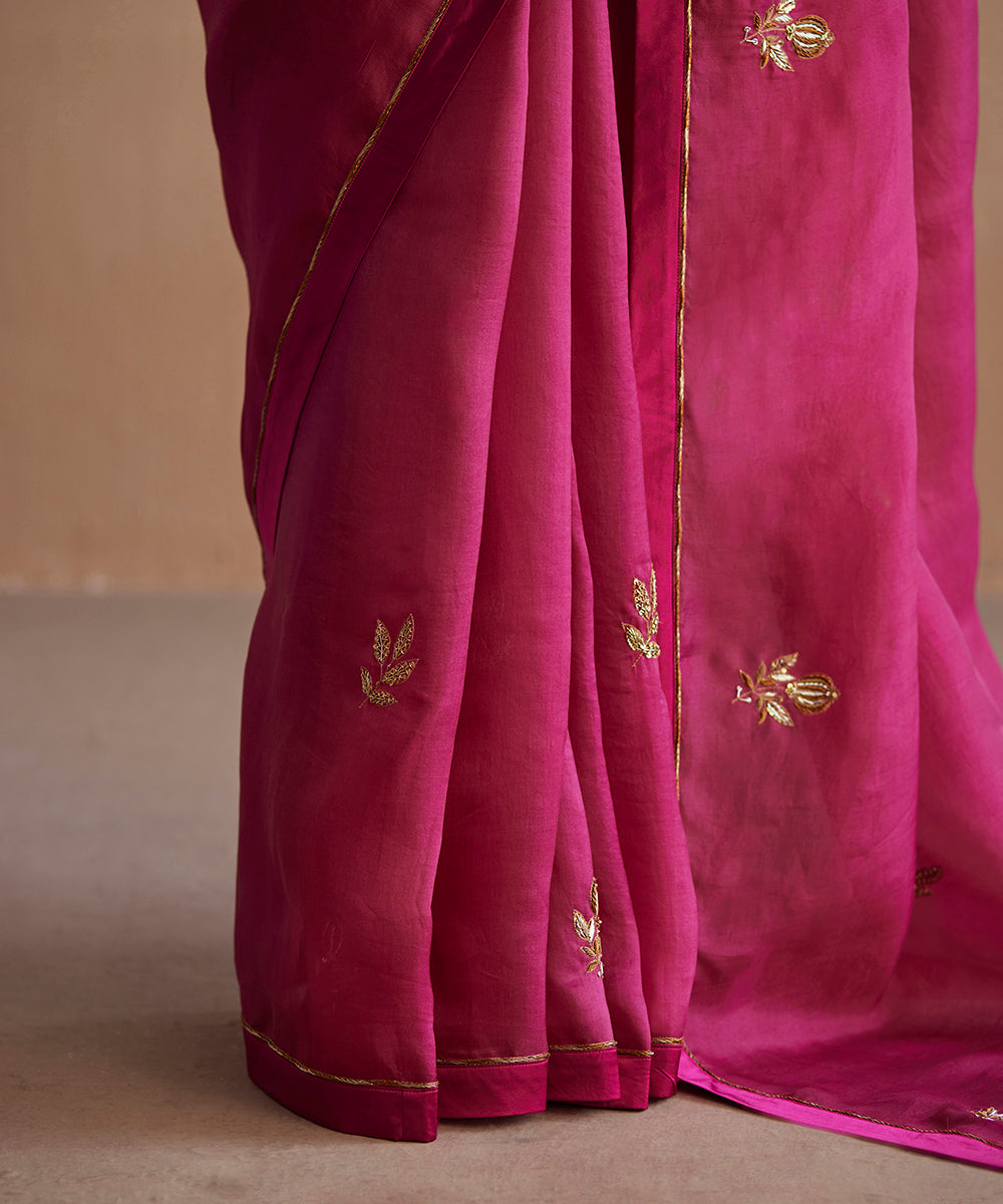 Handloom_Magenta_Organza_Saree_With_Embroidered_Pomegrenate_And_Leaf_Motifs_WeaverStory_04
