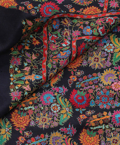Black_Handwoven_Pure_Pashmina_Shawl_With_Kashidakari_And_Paper_Mache_Work_WeaverStory_04