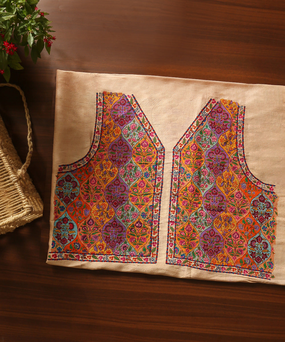 Beige_Raw_Silk_Blouse_Fabric_With_Kalamkari_And_Sozni_Kari_WeaverStory_01