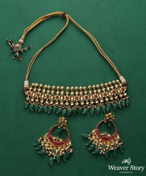 Aizah_Handcrafted_Necklace_Sets_With_Melons,_Kudan_And_Stones_WeaverStory_02