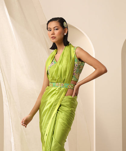 Lime_Green_Pure_Silk_Saree_With_Satin_Edges_WeaverStory_01