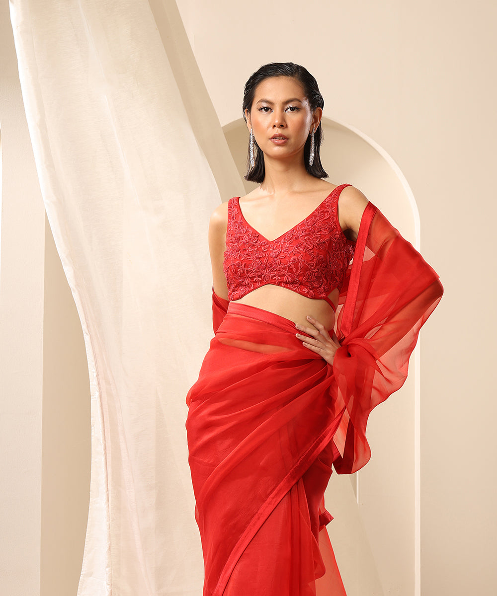 Red_Pure_Organza_Saree_With_Satin_Edges_WeaverStory_01