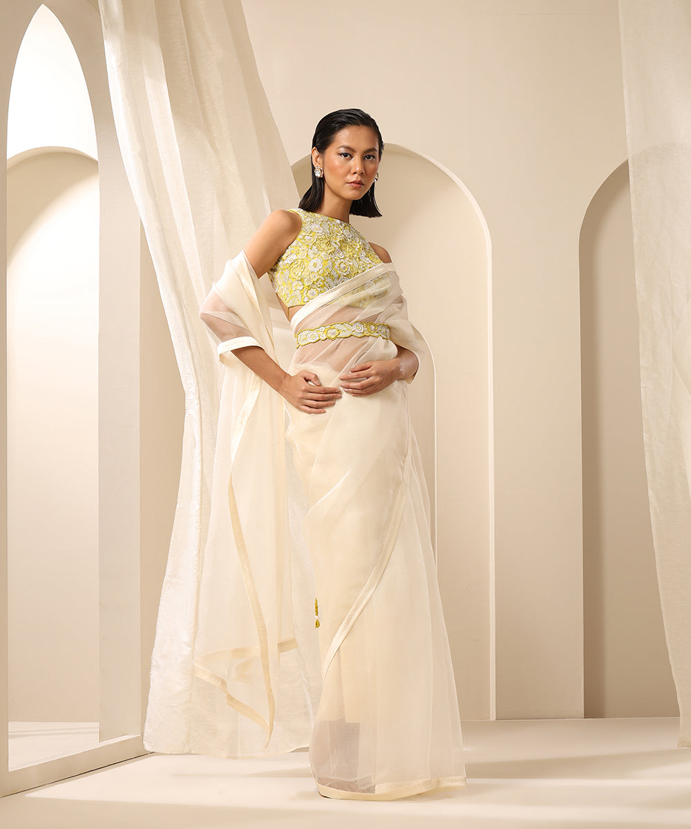 Offwhite_Pure_Organza_Saree_With_Satin_Edges_WeaverStory_02