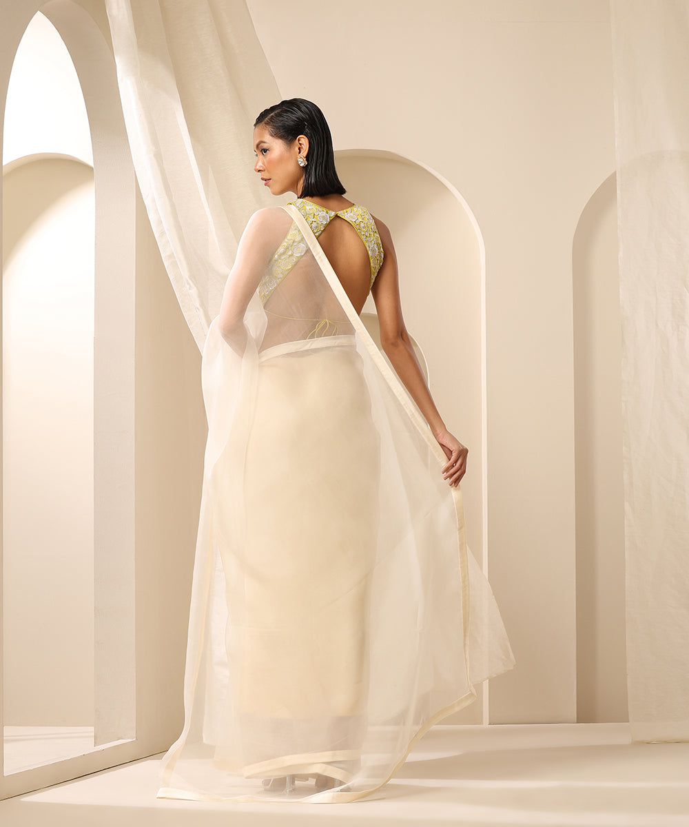 Offwhite_Pure_Organza_Saree_With_Satin_Edges_WeaverStory_03