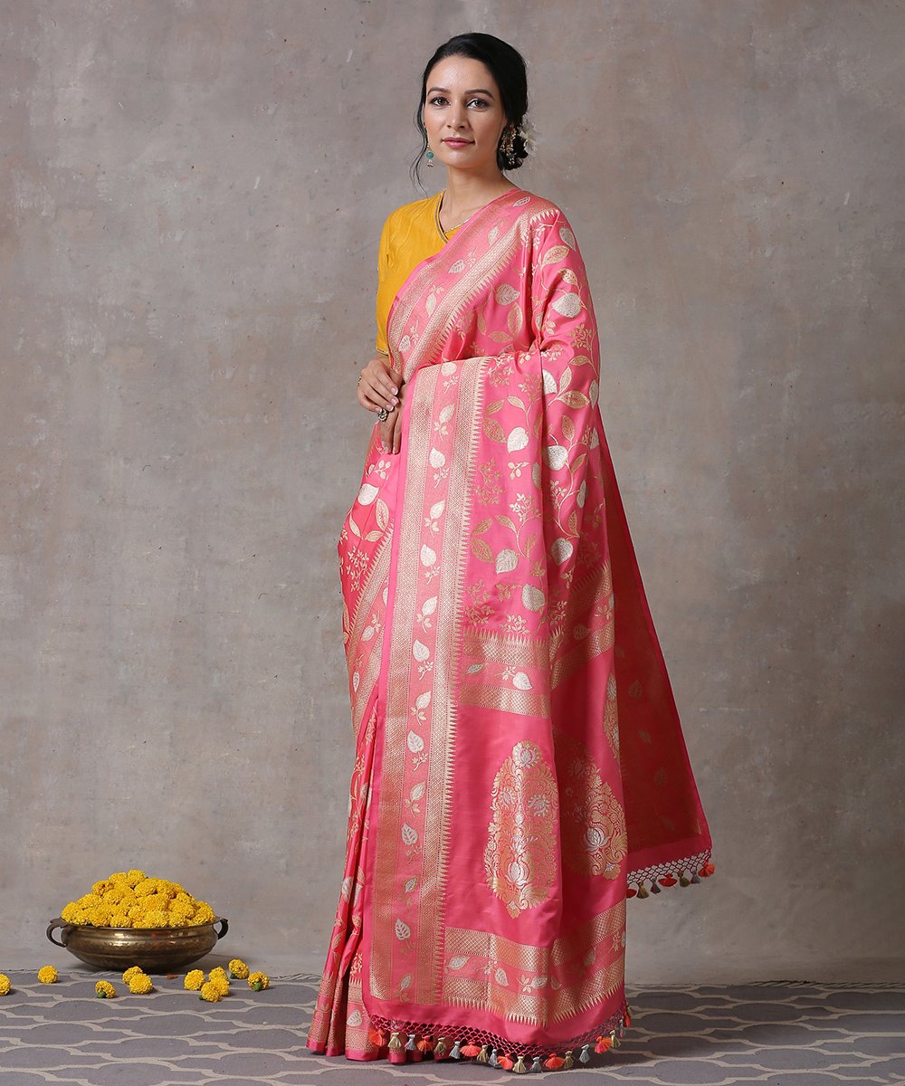Peach_Handloom_Pure_Katan_Silk_Banarasi_Saree_with_Jangla_Design_WeaverStory_02