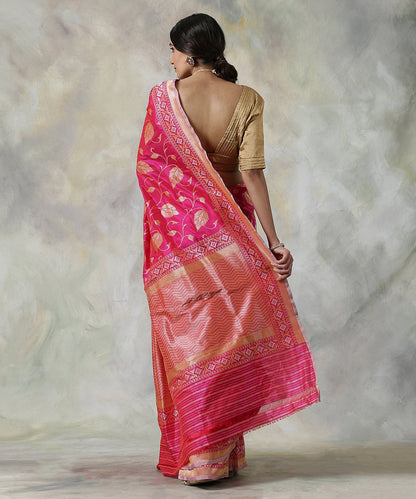 Pink_Pure_Katan_Silk_Handloom_Banarasi_Saree_with_Floral_Jaal_WeaverStory_03