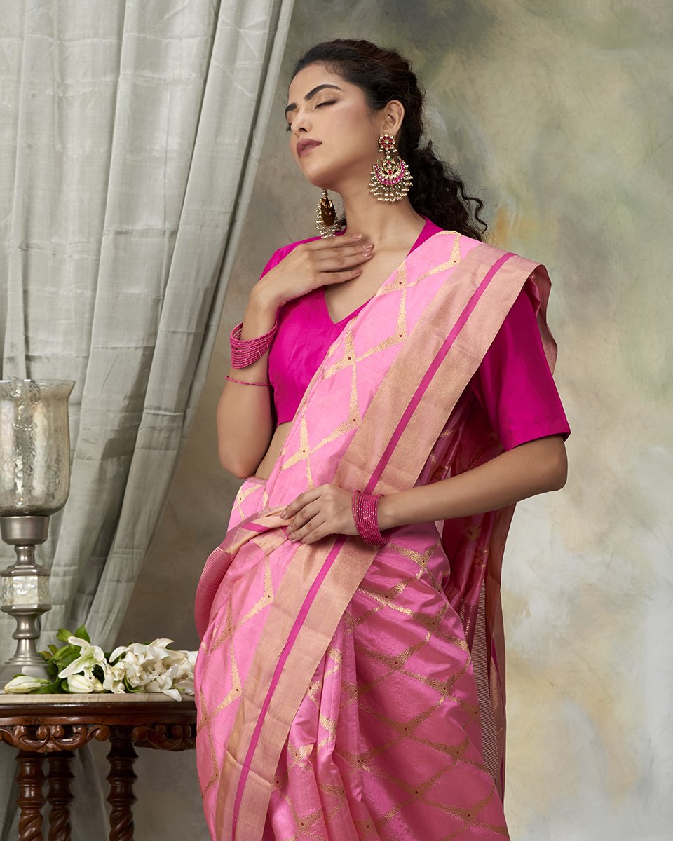 Pretty_Pink_Handloom_Chanderi_Silk_Saree_with_Ek_Naliya_Weave_WeaverStory_01