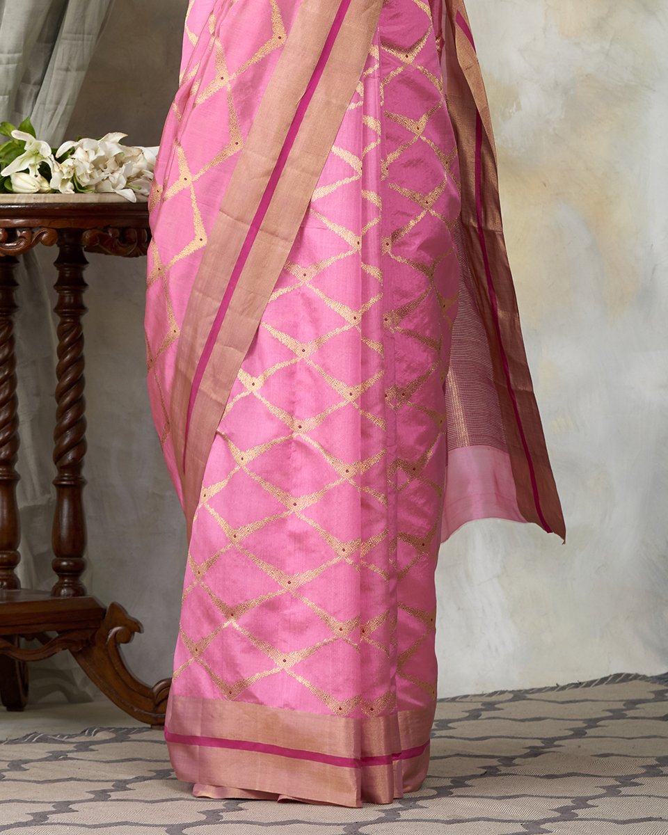 Pretty_Pink_Handloom_Chanderi_Silk_Saree_with_Ek_Naliya_Weave_WeaverStory_04
