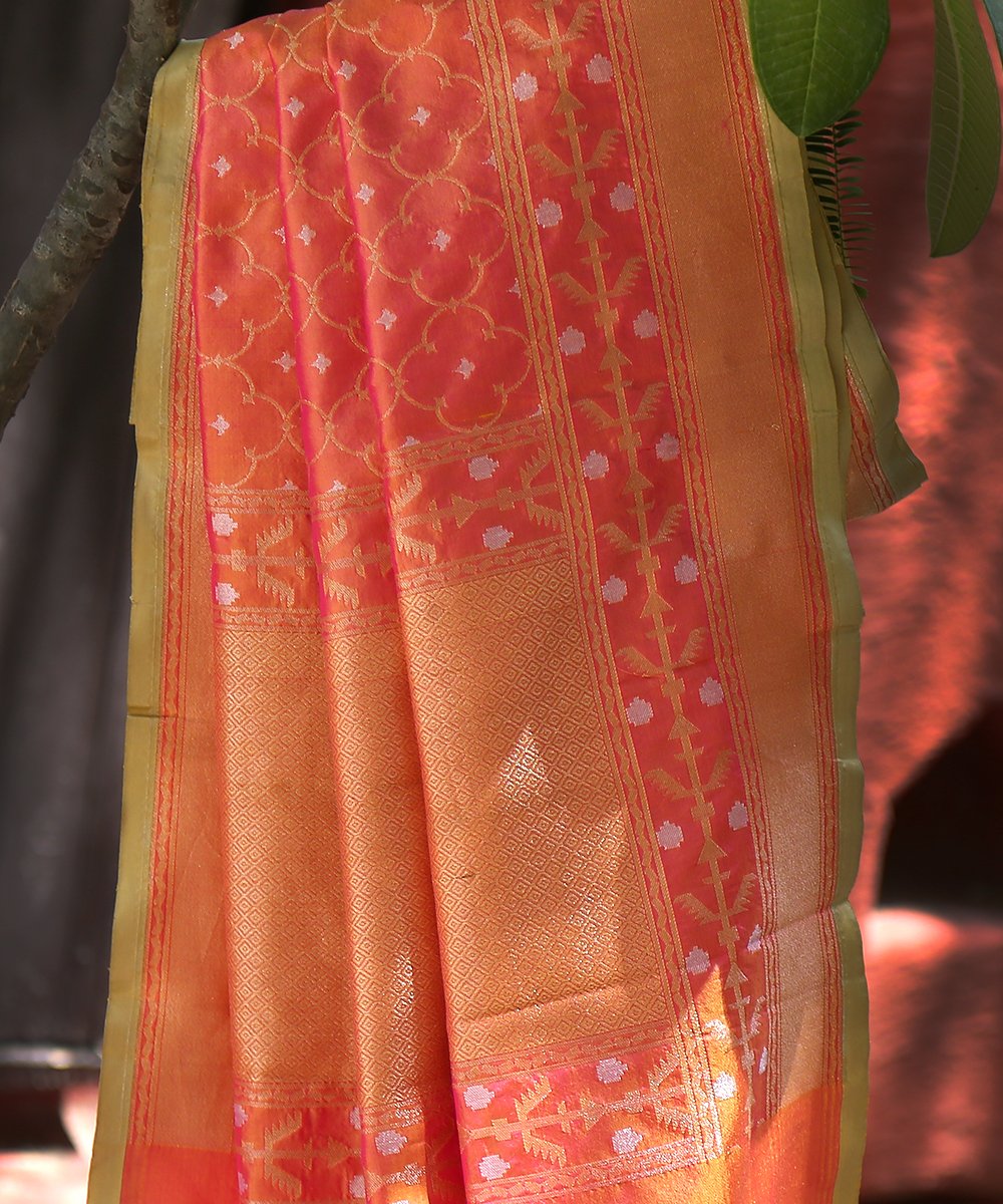 Pink_and_Yellow_Dual_Tone_handloom_Banarasi_Dupatta_with_all_Over_Design_WeaverStory_01