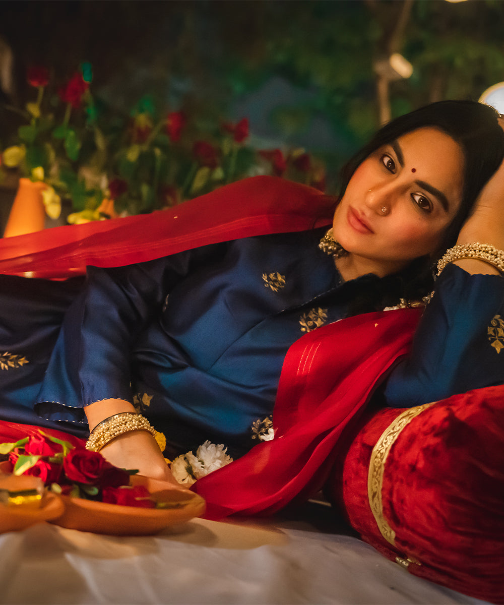 Priya Malik In Handloom Deep Blue Chanderi Kurta Set