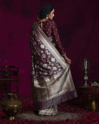 Purple_Handloom_Banarasi_Jangla_Saree_in_Tissue_Fabric_and_Heavy_Zari_Work_WeaverStory_03