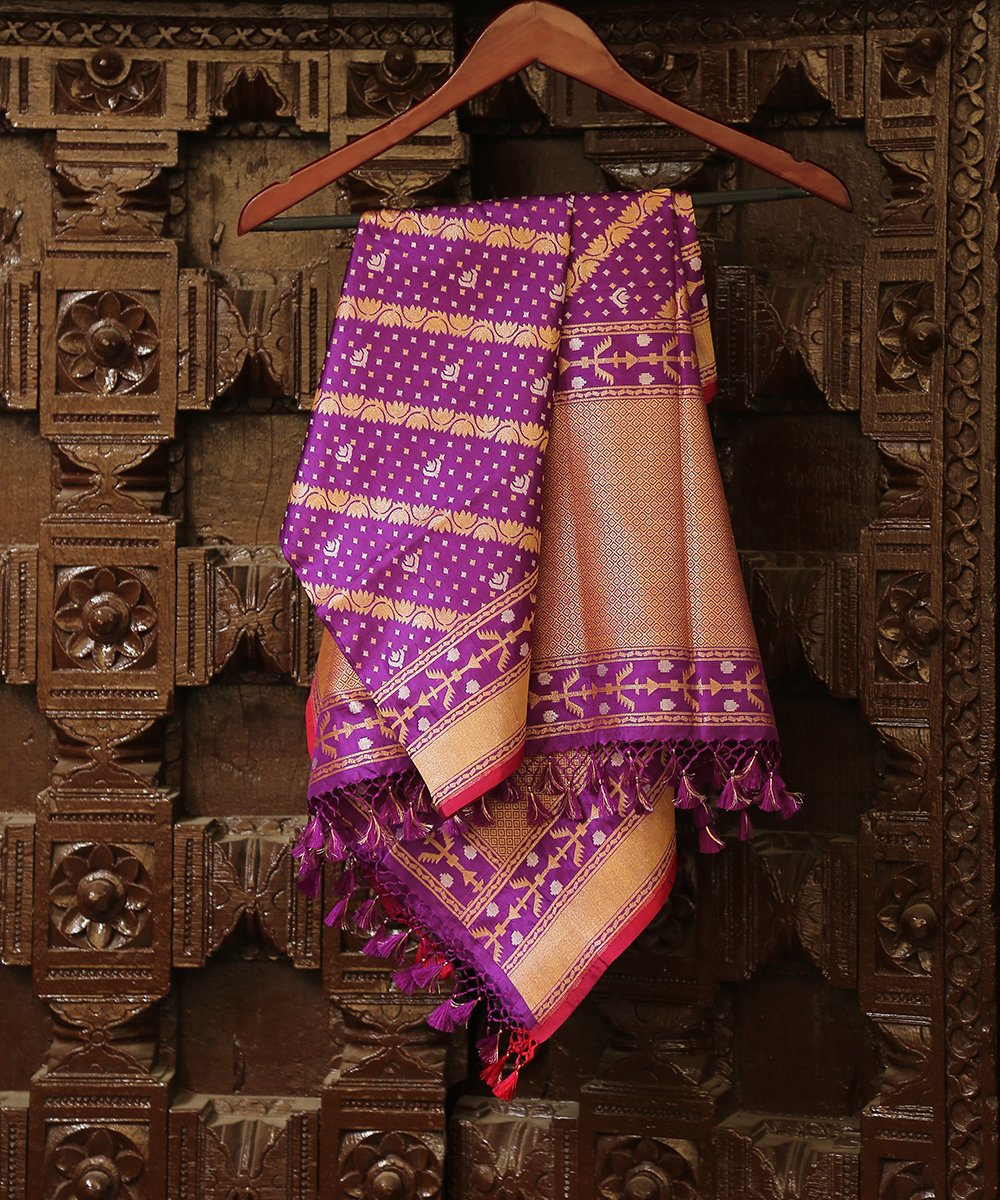 Purple_Handloom_Pure_Katan_Silk_Aada_Jaal_Jamdani_Banarasi_Dupatta_WeaverStory_01