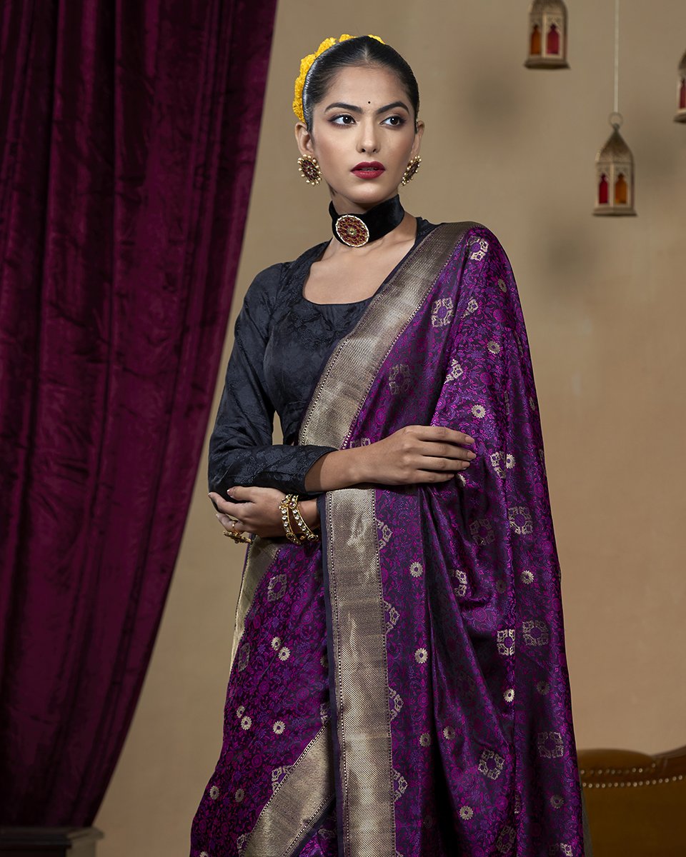 Purple_Handloom_Pure_Katan_Silk_Tanchoi_Banarasi_Saree_with_Zari_Motifs_WeaverStory_01