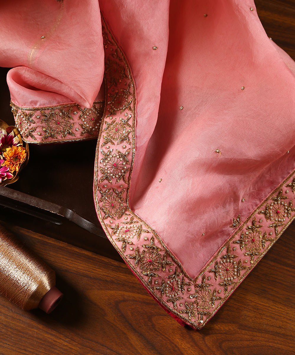Baby_Pink_Handloom_Pure_Organza_Dupatta_With_Zardozi_Tissue_Finished_Borders_WeaverStory_01