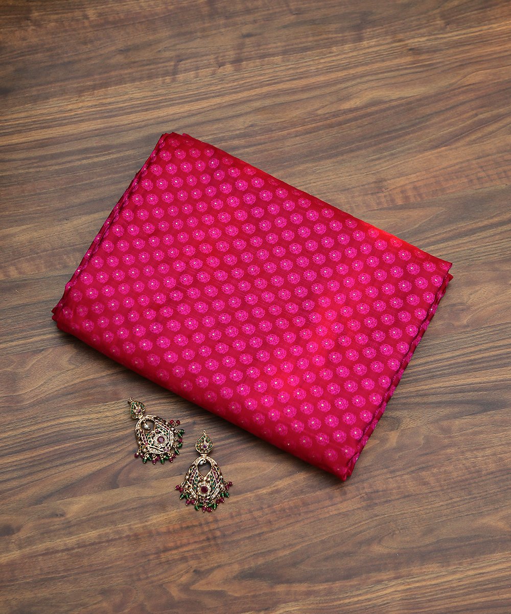Rani_Pink_and_Magenta_Dual_Tone_Handloom_Pure_Katan_Silk_Zari_Booti_Banarasi_Fabric_WeaverStory_01