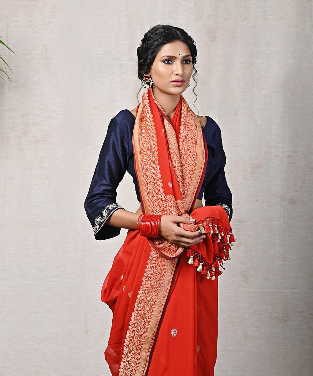 Handloom_Red_Banarasi_Georgette_Saree_with_Maroon_Selvedge_and_Kadhwa_Booti_WeaverStory_01