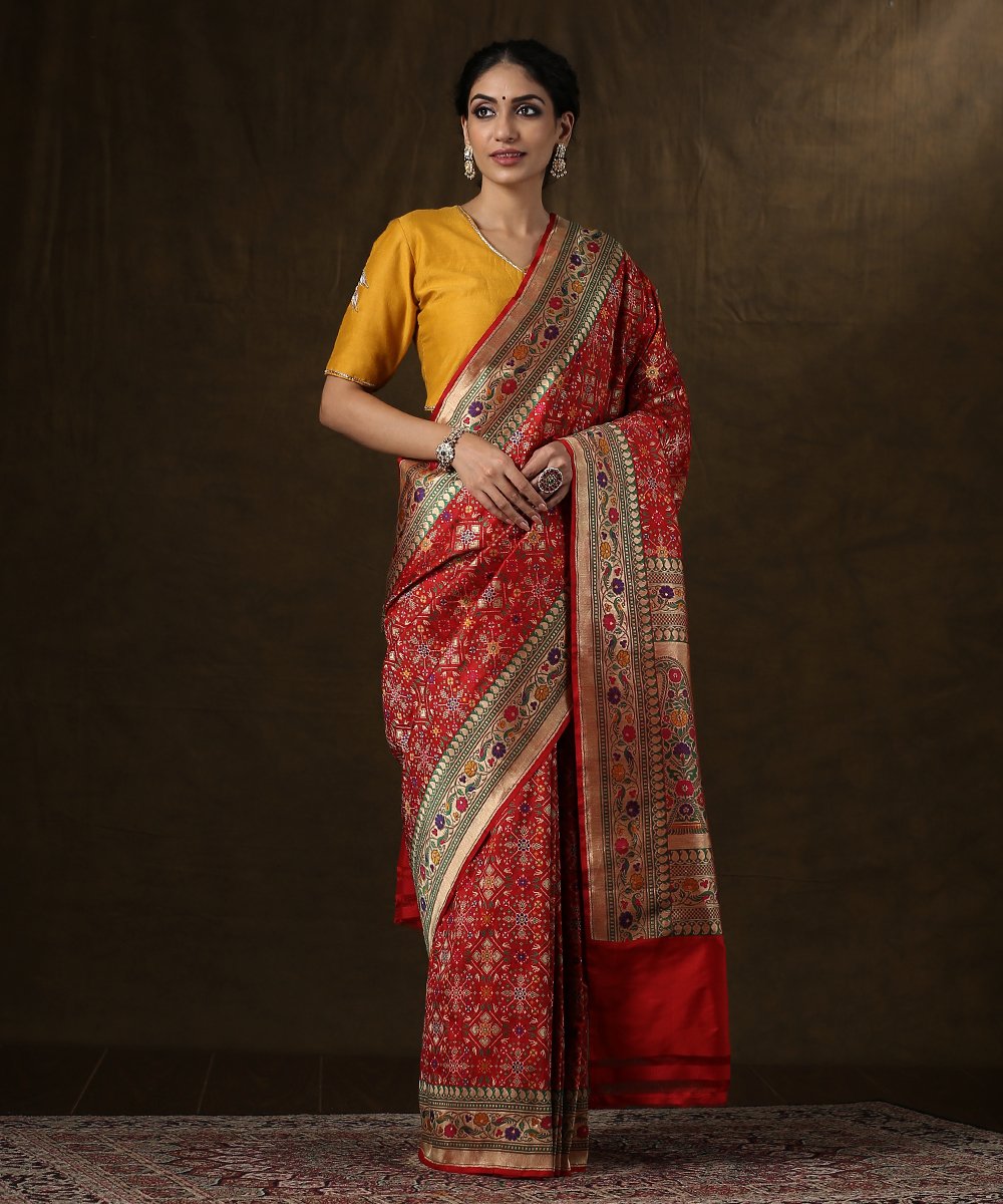 Red_Handloom_Katan_Silk_Banarasi_Patola_Saree_with_Meenakari_Design_WeaverStory_02
