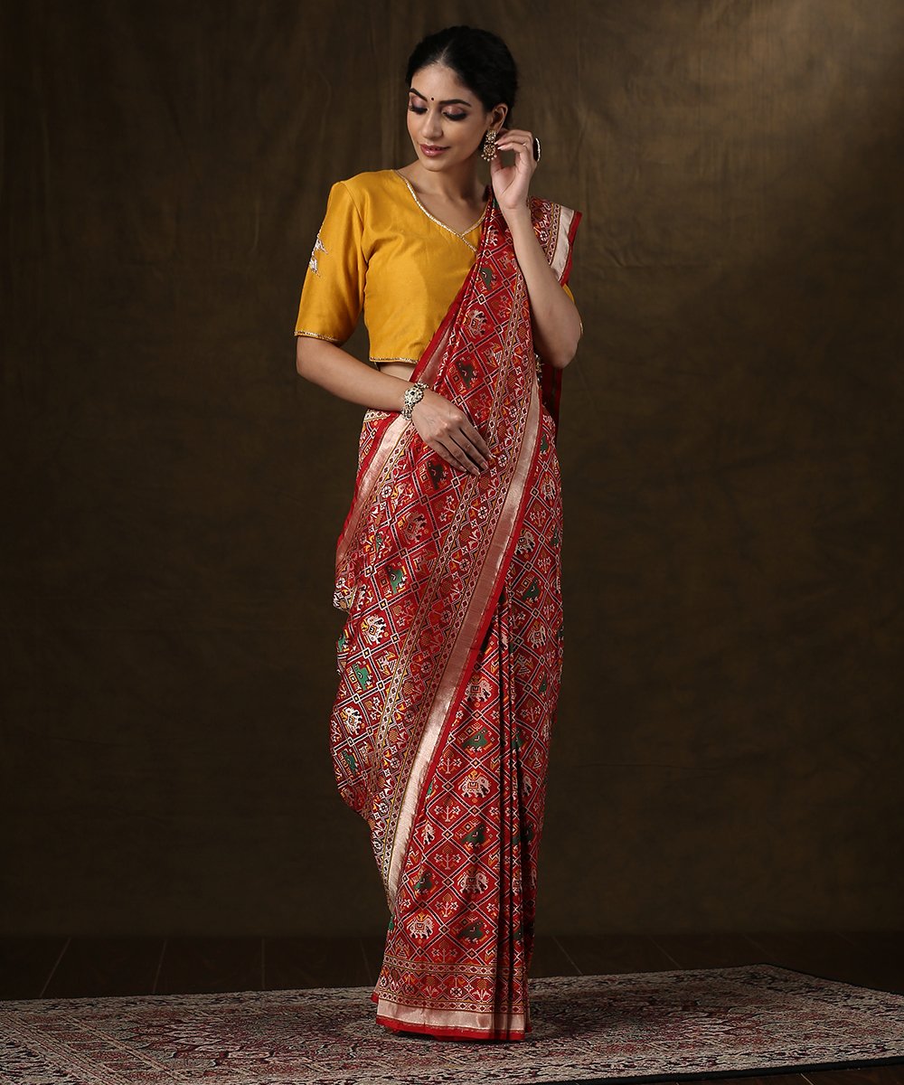 Red_Handloom_Meenakari_Banarasi_Patola_Saree_With_Double_Warp_WeaverStory_02