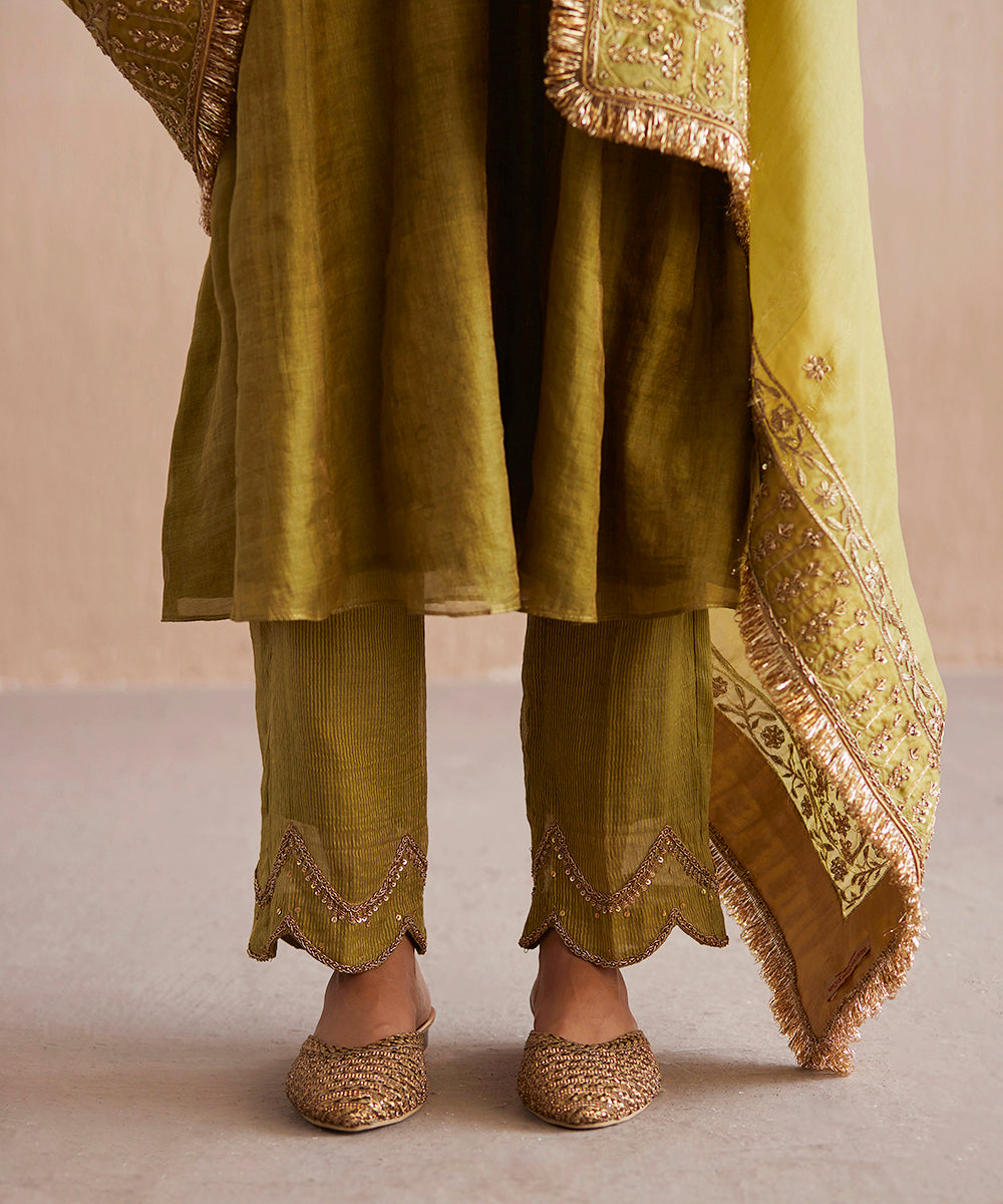 Aayat_Handloom_chartreuse_Green_Cotton_Tissue_Kurta_With_Pants_And_Embroidered_Dupatta_WeaverStory_08