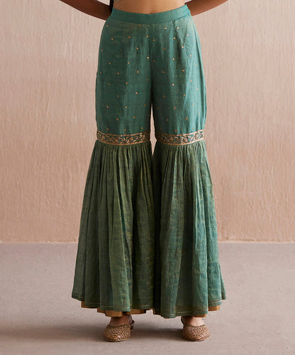 Zehenaseeb_Handloom_Sea_Blue_Cotton_Tissue_Short_Top_With_Gharara_And_Embroidered_Cape_WeaverStory_10