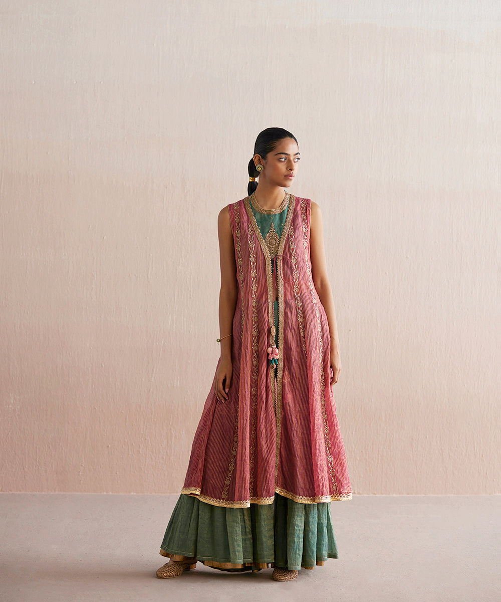 Zehenaseeb_Handloom_Sea_Blue_Cotton_Tissue_Short_Top_With_Gharara_And_Embroidered_Cape_WeaverStory_02