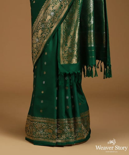 Forest_Green_Pure_Mulberry_Silk_Shikarkhani_Saree_With_Elephant_And_Peacocks_In_Border_WeaverStory_03