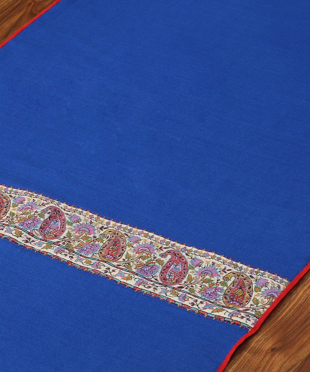 Royal_Blue_Pure_Pashmina_Scarf_With_Applique_Border_In_Kalamkari_WeaverStory_03