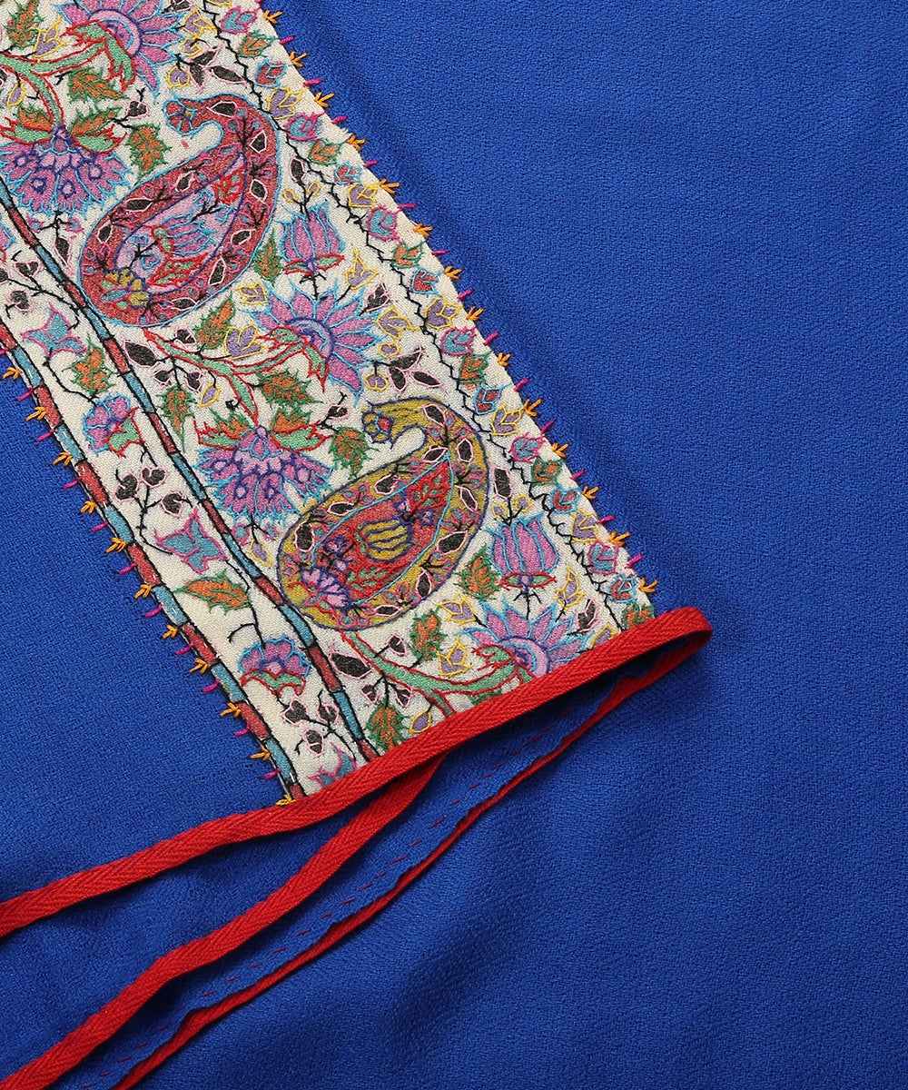 Royal_Blue_Pure_Pashmina_Scarf_With_Applique_Border_In_Kalamkari_WeaverStory_04