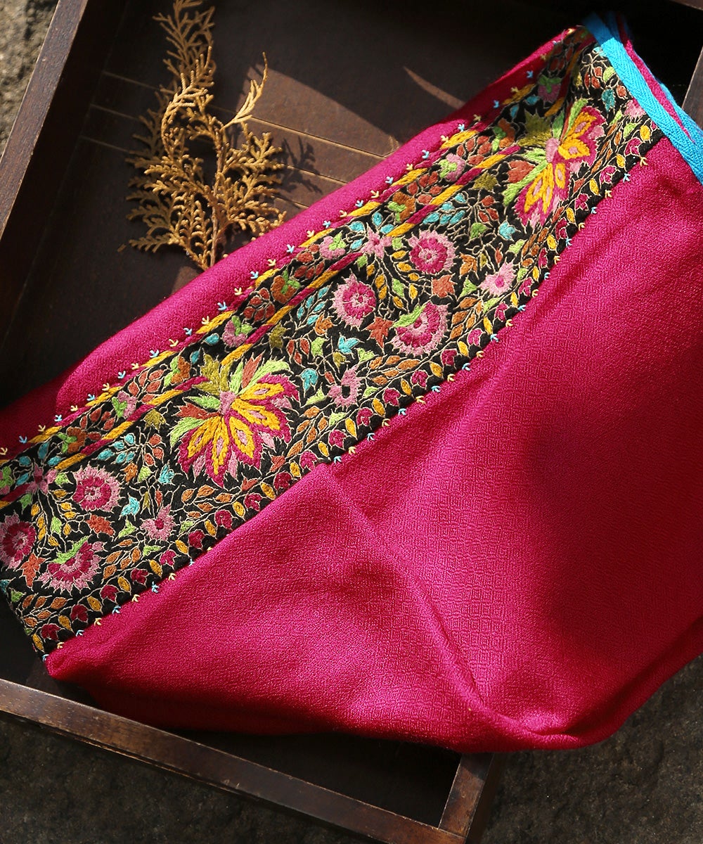 Pink_Pure_Pashmina_Scarf_With_Applique_Border_In_Kalamkari_WeaverStory_01