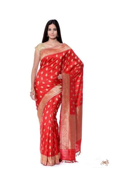 Red_Kadwa_banarasi_silk_with_kairi_booti_WeaverStory_04